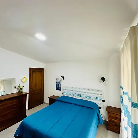 Cannonhouse - La Pavoncella Blu Bari Sardo